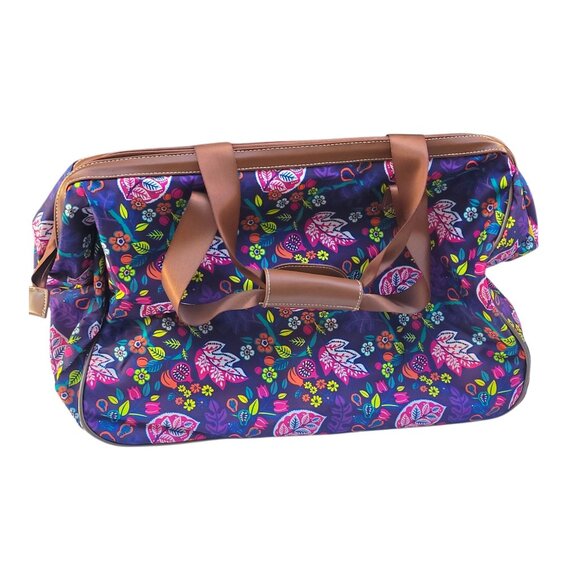 Lily Bloom Wheeled Duffel Bag 20" Raking It In Living Large Purple  Floral Mater - Picture 6 of 16
